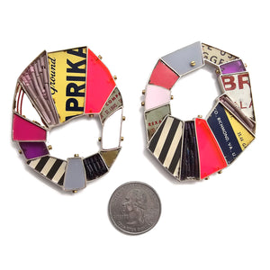 Stepping on Metal Barnacles Earrings - Pistachios