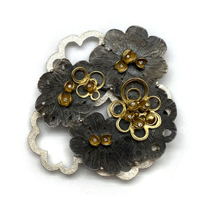 Summer Flourishing Brooch-Pins-Liaung-Chung Yen-Pistachios