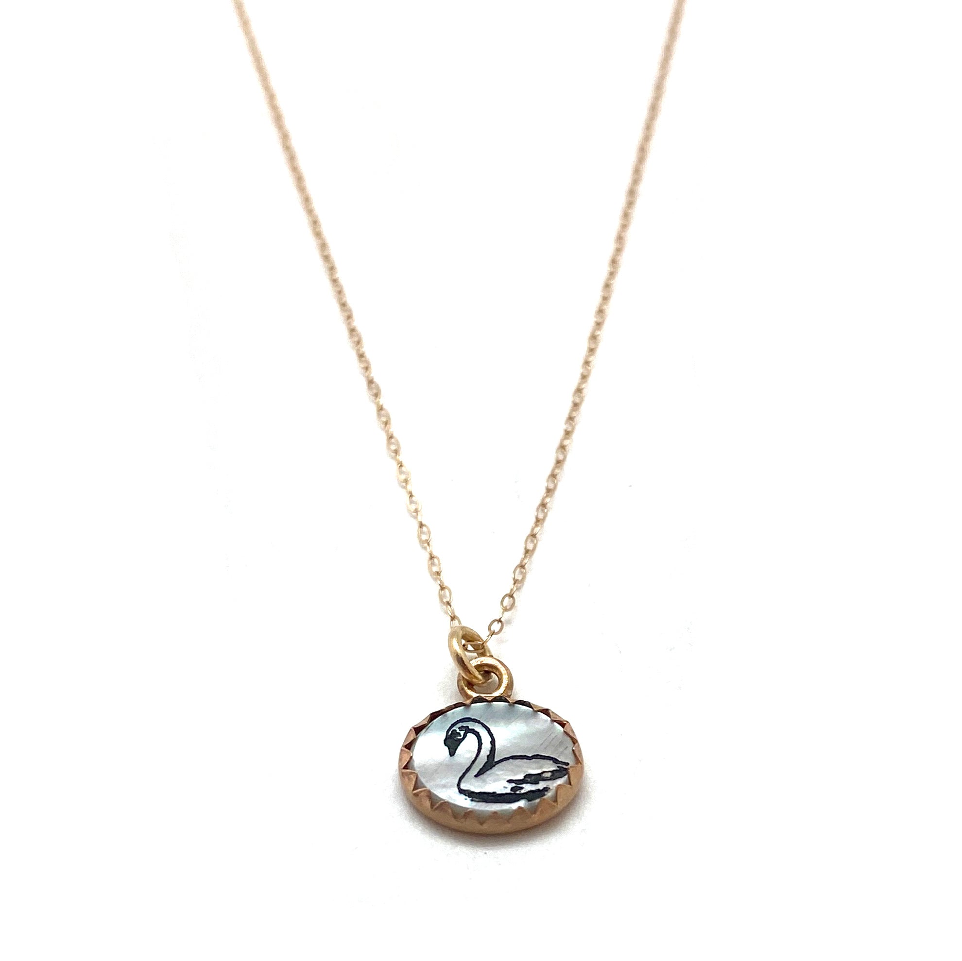ネックレス・ペンダント [fillow] swan crochet necklace Swan Necklace | Pistachios