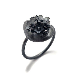Teardrop Cluster Ring-Rings-Liz Clark-Pistachios