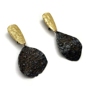 Textured Black and Gold Earrings-Earrings-Emanuela Duca-Pistachios