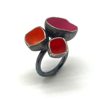 Tri-Circle Pink and Oxidized Silver Ring