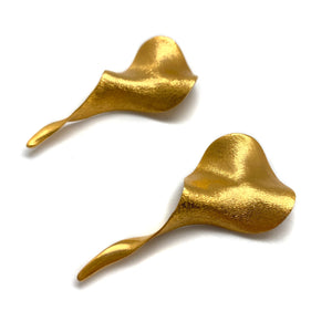 Twist Earrings-Earrings-Georgia Charal-Pistachios