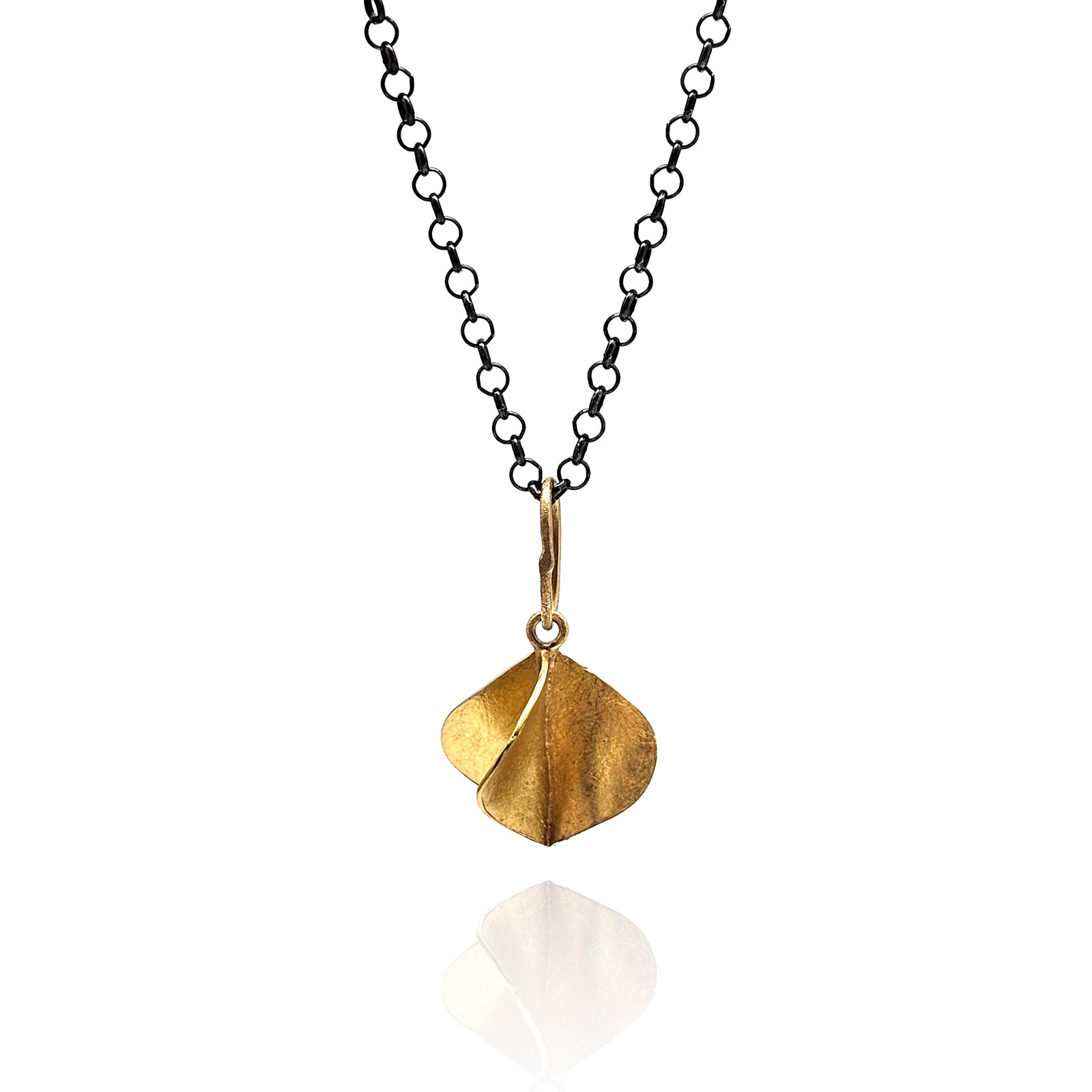Twisted Gold Pendant Necklace-Necklaces-Petra Class-Pistachios