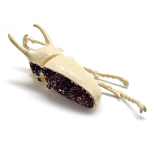 White Beetle Brooch-Pins-Märta Mattsson-Pistachios