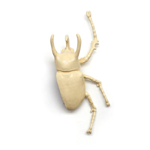 White Beetle Brooch-Pins-Märta Mattsson-Pistachios