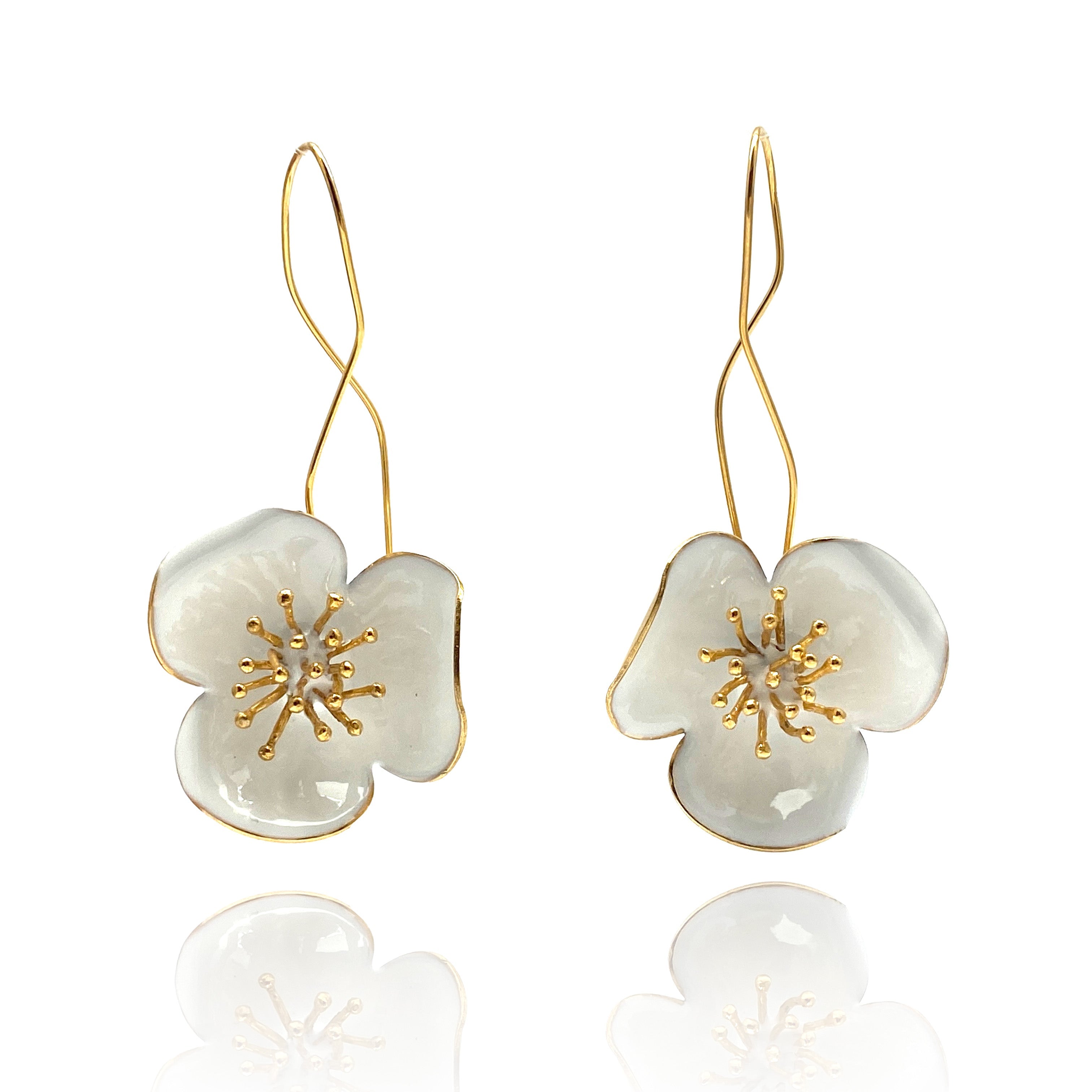 White Flower Earrings Earrings Georgia Charal Pistachios