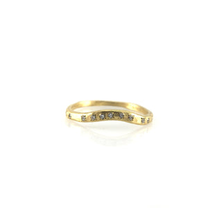 Curved Diamond Ring-Rings-Yasuko Azuma-Pistachios