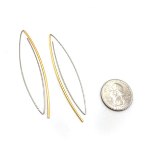 Gold Bar Earring-Earrings-Barbara Schletterer-Pistachios