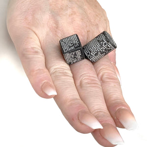 Mesh Cylinder and Cube Ring-Rings-Sandra Salaices-Pistachios