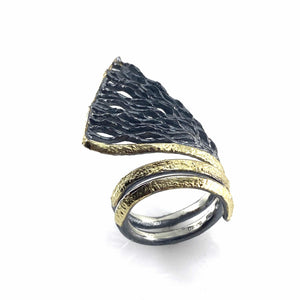 Single Wing Span Ring-Rings-Apostolos-Pistachios