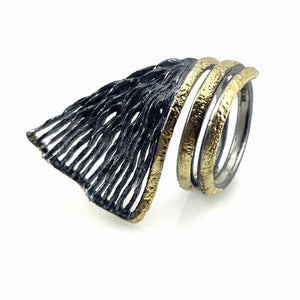 Single Wing Span Ring-Rings-Apostolos-Pistachios