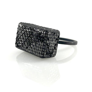 Small Mesh Rectangle Cube Ring-Rings-Sandra Salaices-Pistachios