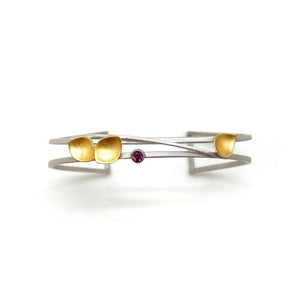 Small Petal Cuff - Silver with Garnet-Bracelets-Judith Neugebauer-Pistachios