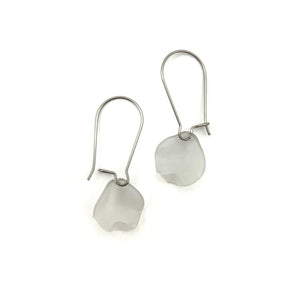 White Petal Earrings-Liami Fotini-Pistachios